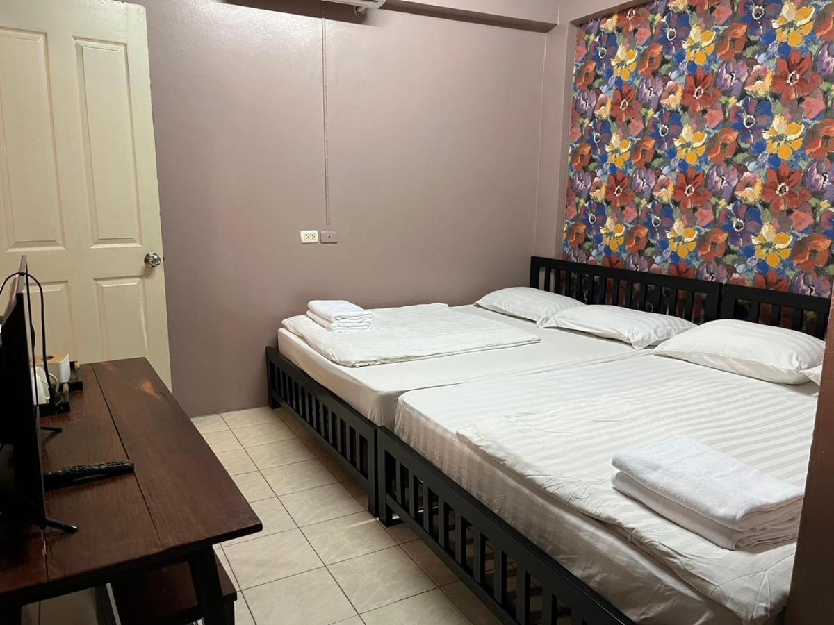 Sodsai Garden Aparthotel Банкок Екстериор снимка